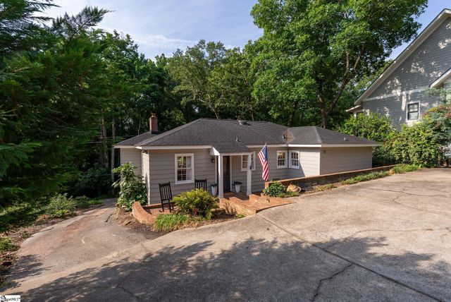 31 Rock Creek Drive, Greenville, SC 29605