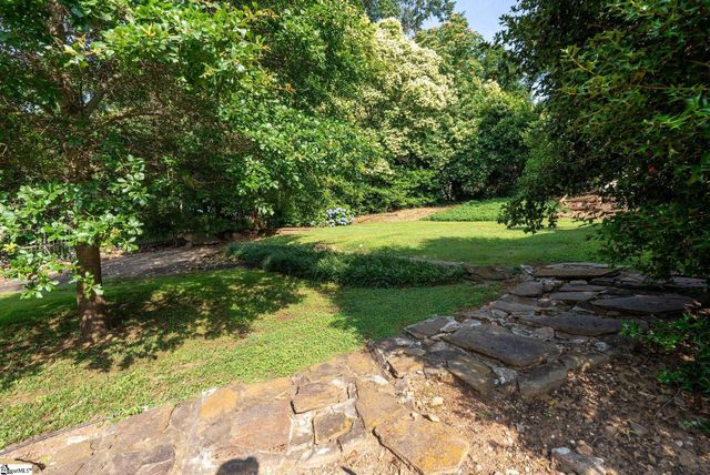 31 Rock Creek Drive, Greenville, SC 29605