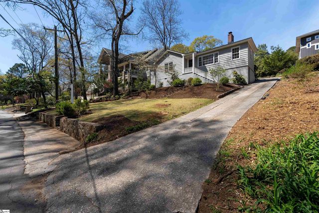 31 Rock Creek Drive, Greenville, SC 29605