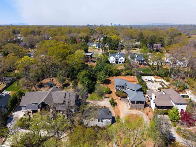 31 Rock Creek Drive, Greenville, SC 29605