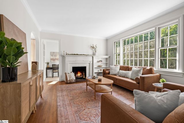 31 Rock Creek Drive, Greenville, SC 29605