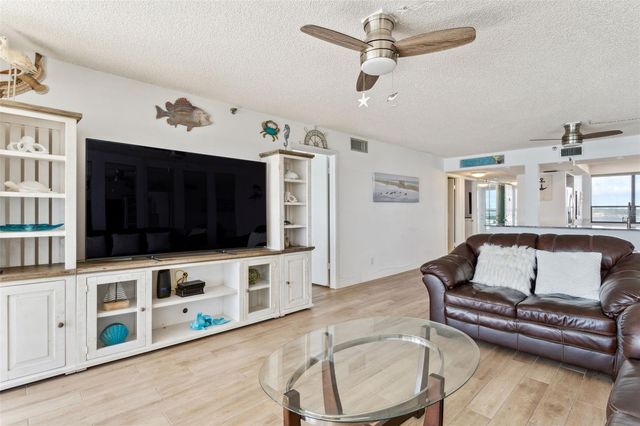 17900 GULF BOULEVARD 6C, Redington Shores, FL 33708