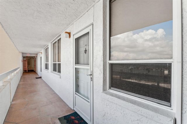 17900 GULF BOULEVARD 6C, Redington Shores, FL 33708