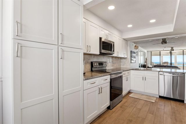 17900 GULF BOULEVARD 6C, Redington Shores, FL 33708