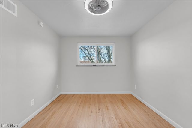 25515 Clubside Boulevard 0012, North Olmsted, OH 44070