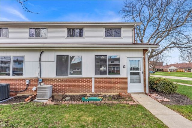 25515 Clubside Boulevard 0012, North Olmsted, OH 44070