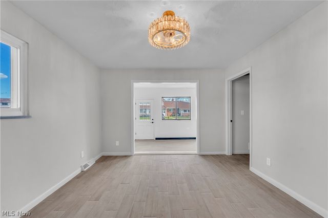 25515 Clubside Boulevard 0012, North Olmsted, OH 44070