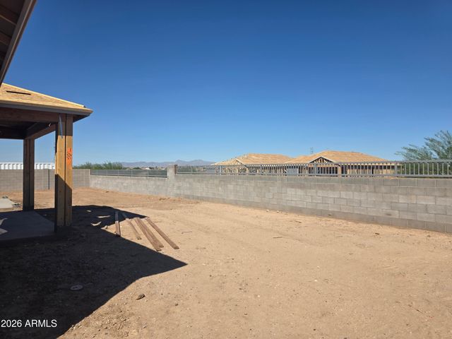 12586 W DAVIS Lane, Avondale, AZ 85323
