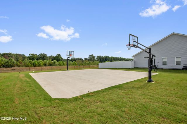 45 E Emily Gardens Drive, Selma, NC 27576