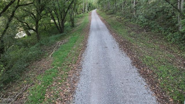 10696 Horton Ford Road, Eidson, TN 37731