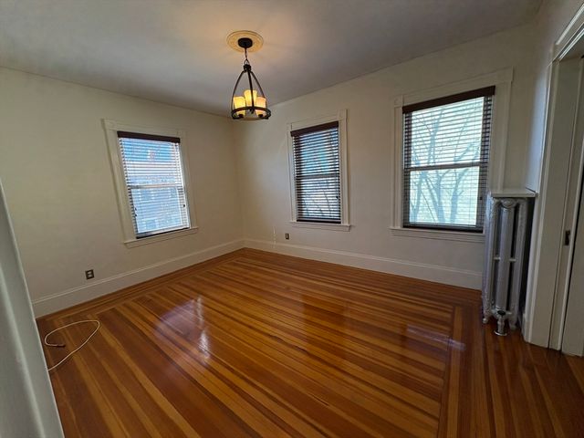 62 Ibbetson St 3L, Somerville, MA 02144