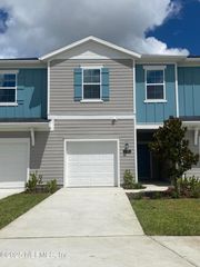 6951 GABLE GROVE Avenue, Jacksonville, FL 32217