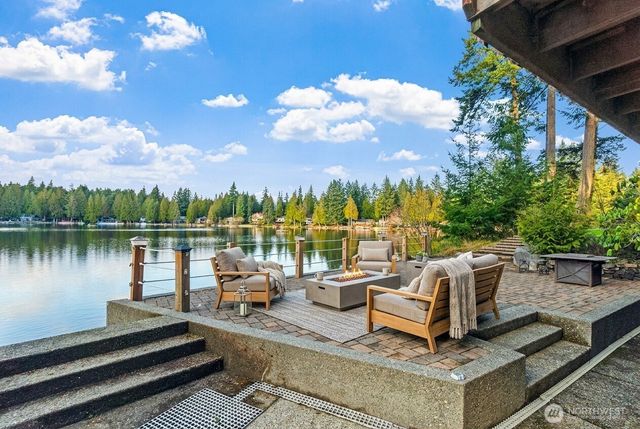 1970 Cambridge Lane SW, Olympia, WA 98512