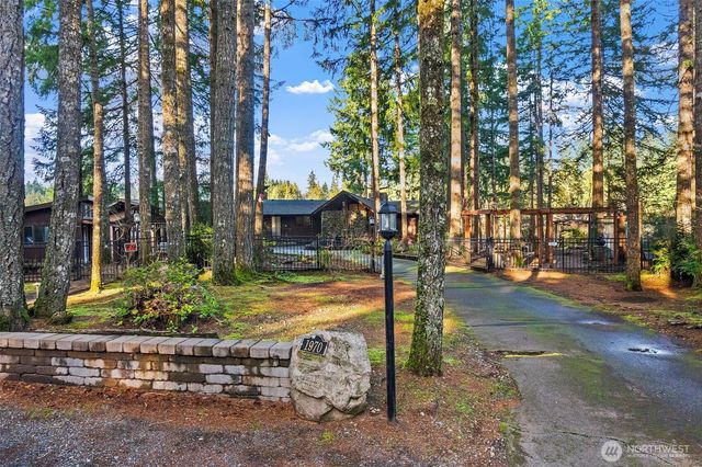 1970 Cambridge Lane SW, Olympia, WA 98512