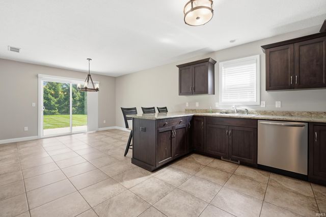 13007 Jade Cove, Fort Wayne, IN 46845