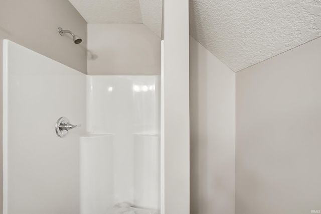 13007 Jade Cove, Fort Wayne, IN 46845