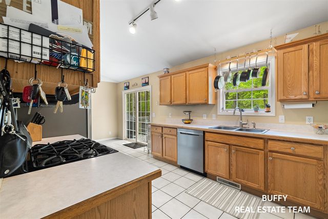 15892 Groesbeck Street, Grand Haven, MI 49417