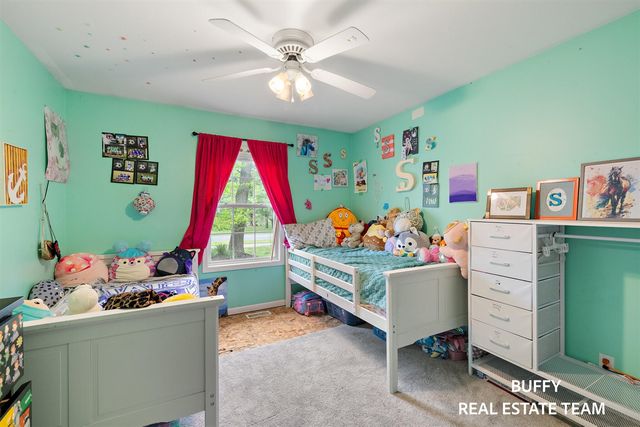 15892 Groesbeck Street, Grand Haven, MI 49417