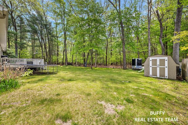15892 Groesbeck Street, Grand Haven, MI 49417