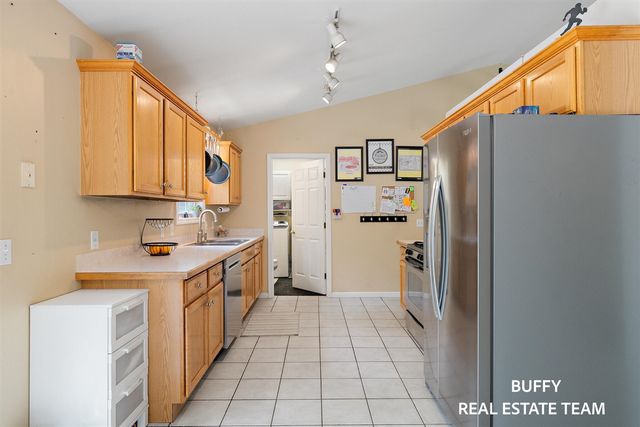 15892 Groesbeck Street, Grand Haven, MI 49417