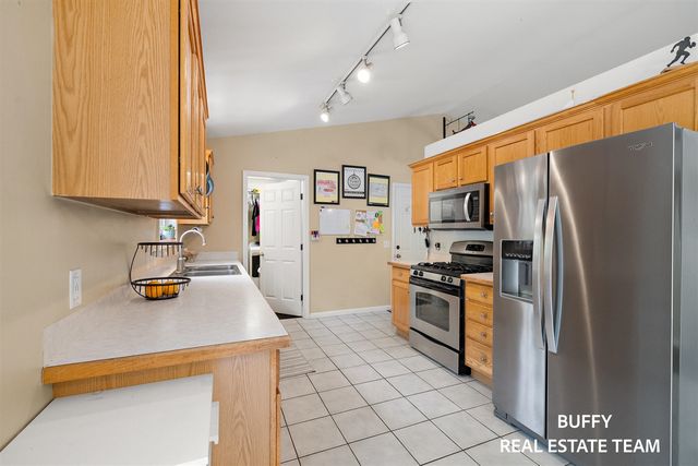15892 Groesbeck Street, Grand Haven, MI 49417