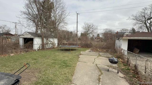 11366 Ward Street, Detroit, MI 48227