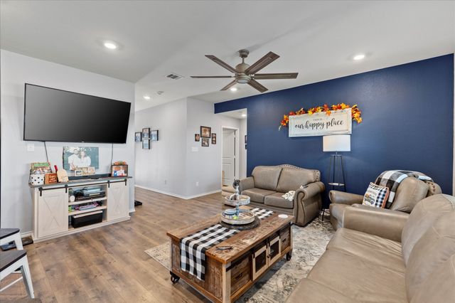 511 Pine Hollow Way, Josephine, TX 75189