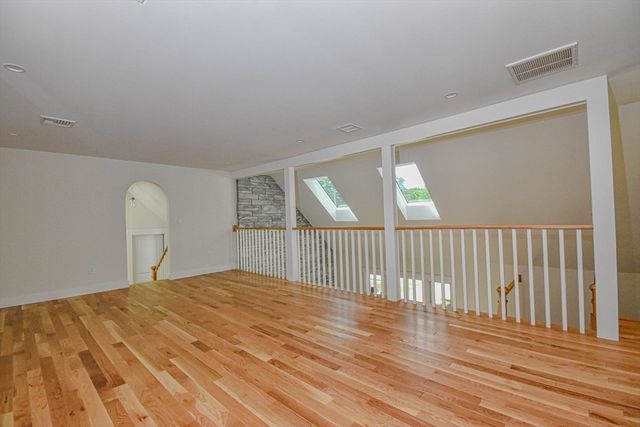 41 Kenneth St, West Bridgewater, MA 02379