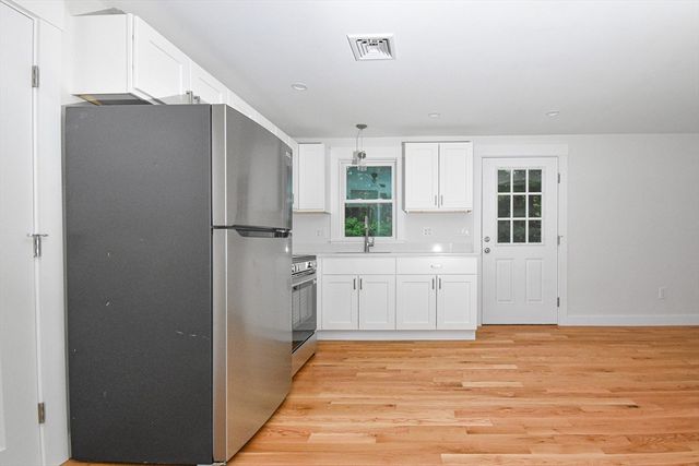 41 Kenneth St, West Bridgewater, MA 02379
