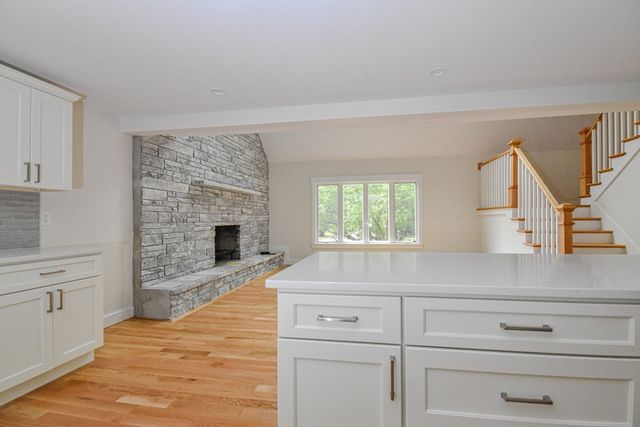 41 Kenneth St, West Bridgewater, MA 02379