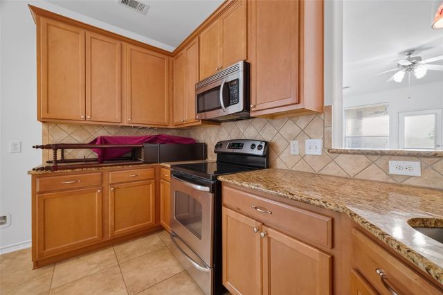 13738 View Meadow Lane, Houston, TX 77034