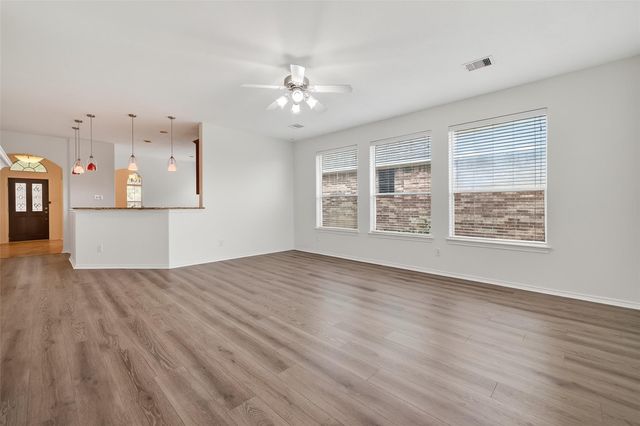 13738 View Meadow Lane, Houston, TX 77034