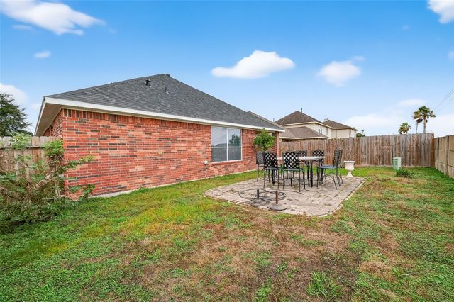 13738 View Meadow Lane, Houston, TX 77034