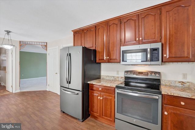 2976 HONEY VALLEY RD, Dallastown, PA 17313