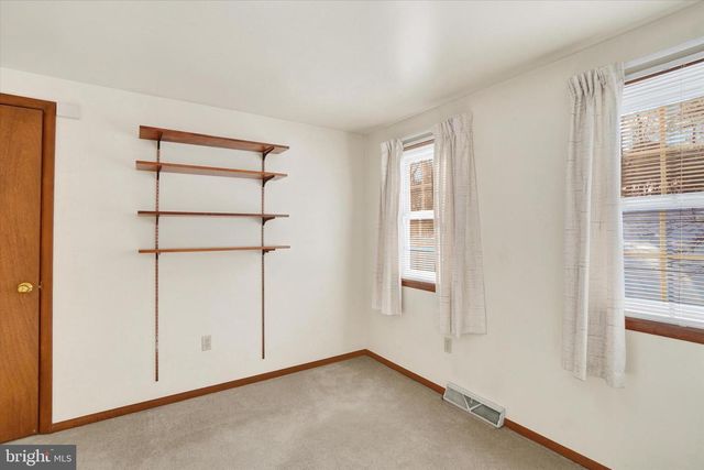 2976 HONEY VALLEY RD, Dallastown, PA 17313