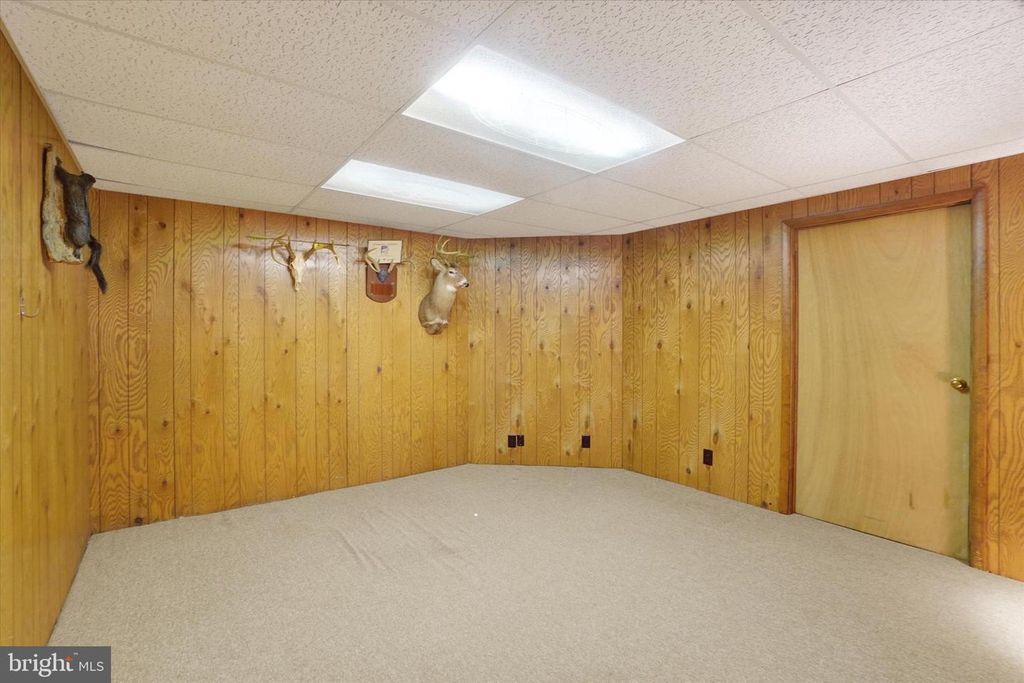 Image 23 of property listing at 2976 HONEY VALLEY RD, Dallastown, PA 17313