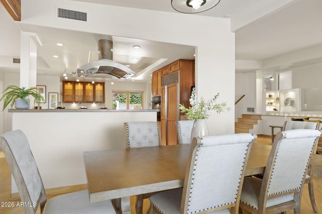 1053 E SANDPIPER Drive, Tempe, AZ 85283