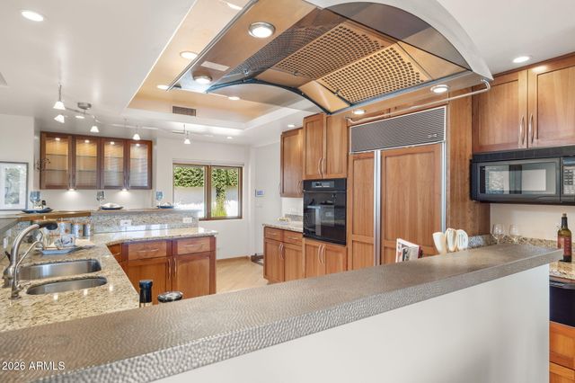 1053 E SANDPIPER Drive, Tempe, AZ 85283
