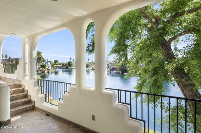 1053 E SANDPIPER Drive, Tempe, AZ 85283