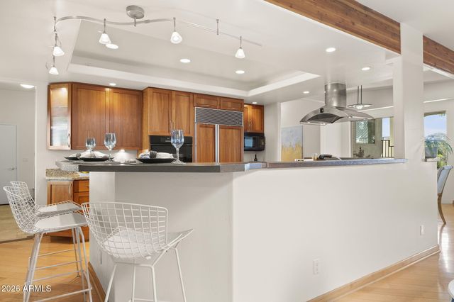 1053 E SANDPIPER Drive, Tempe, AZ 85283
