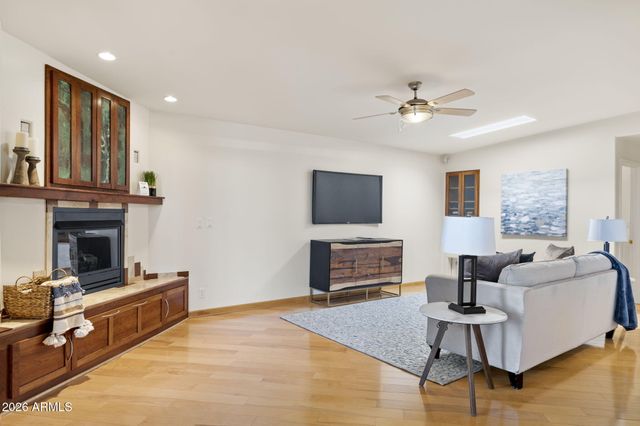 1053 E SANDPIPER Drive, Tempe, AZ 85283