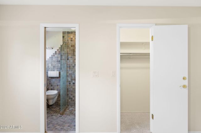 1053 E SANDPIPER Drive, Tempe, AZ 85283
