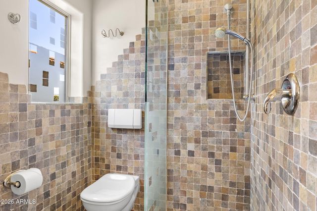 1053 E SANDPIPER Drive, Tempe, AZ 85283