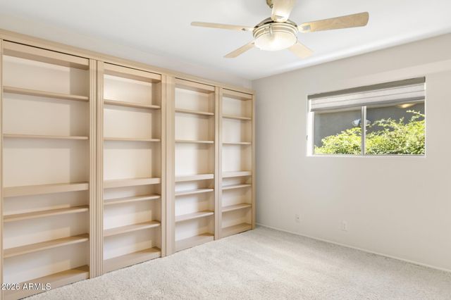 1053 E SANDPIPER Drive, Tempe, AZ 85283