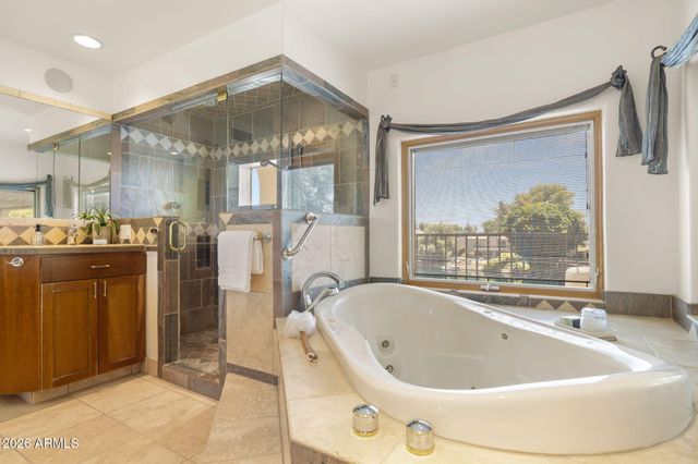 1053 E SANDPIPER Drive, Tempe, AZ 85283