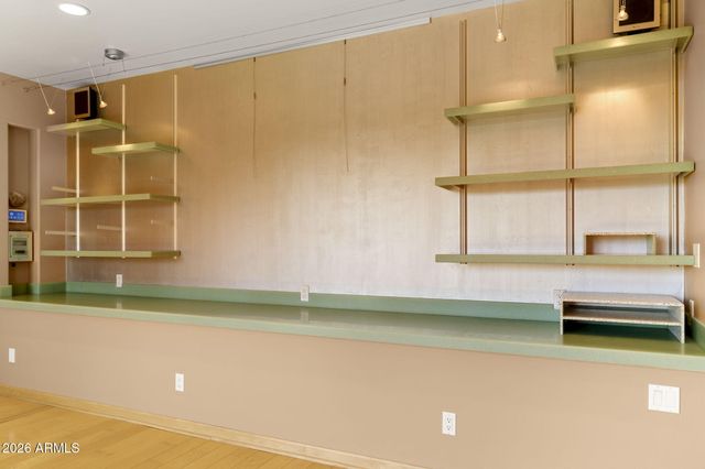 1053 E SANDPIPER Drive, Tempe, AZ 85283