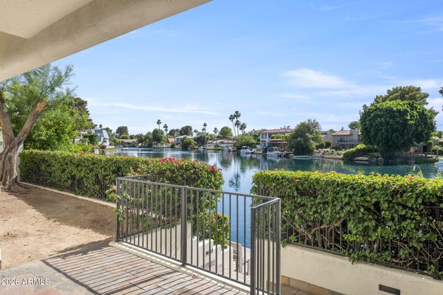 1053 E SANDPIPER Drive, Tempe, AZ 85283