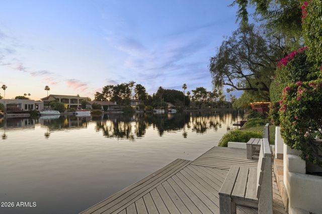 1053 E SANDPIPER Drive, Tempe, AZ 85283