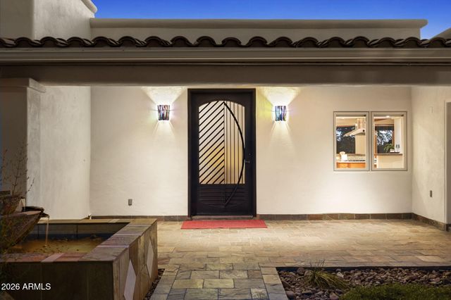 1053 E SANDPIPER Drive, Tempe, AZ 85283