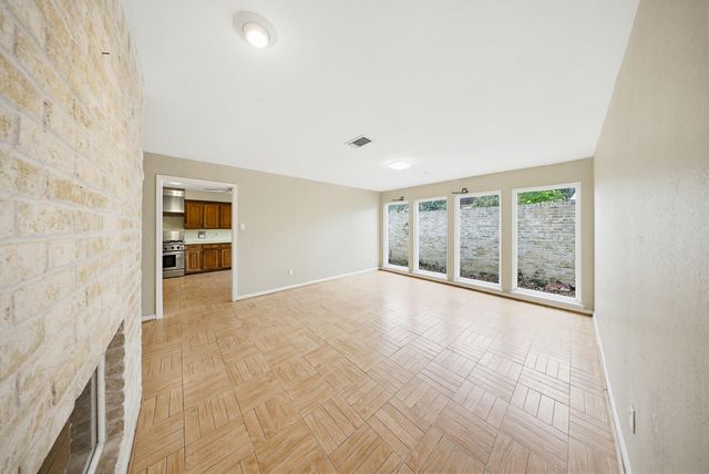 11122 Braes Forest Drive, Houston, TX 77071